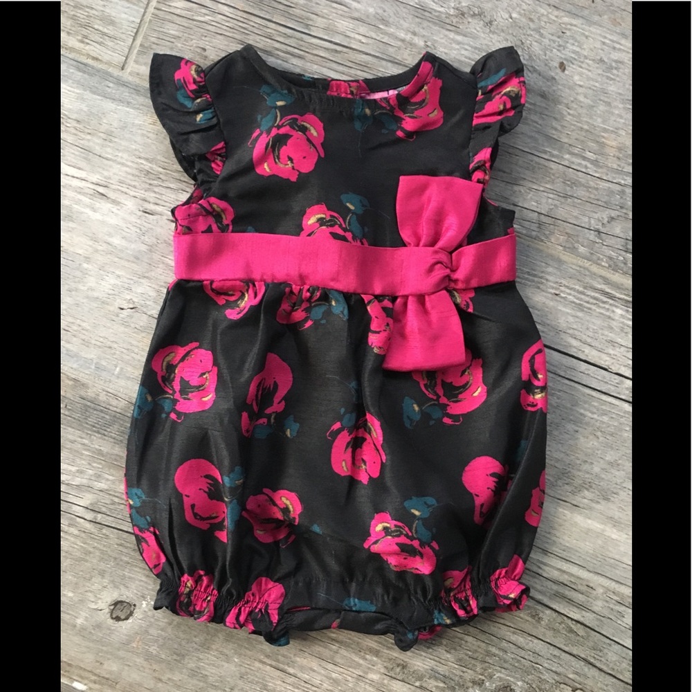 Gymboree valentines day Romper